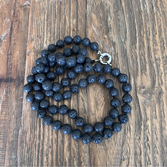Black Lava Beads Necklace with round clasp. - Picture 2 of 2
